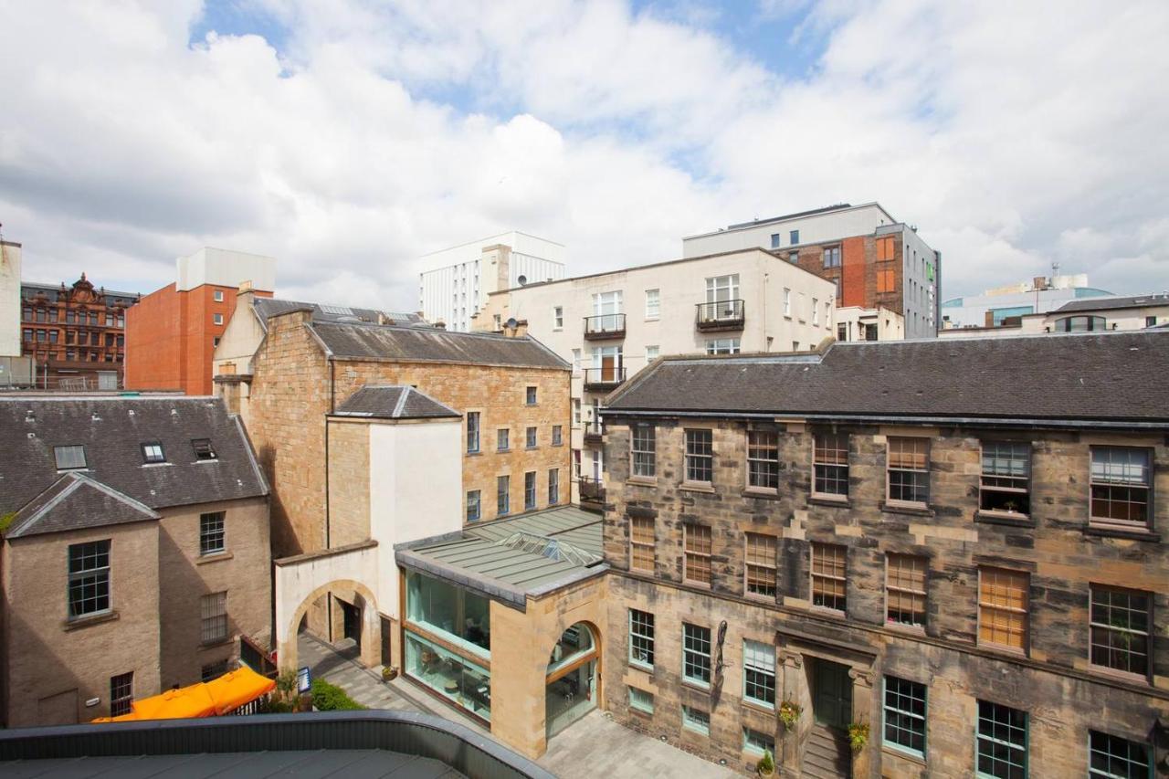 1 Bedroom Flat In The Heart Of Merchant City Glasgow Exteriör bild